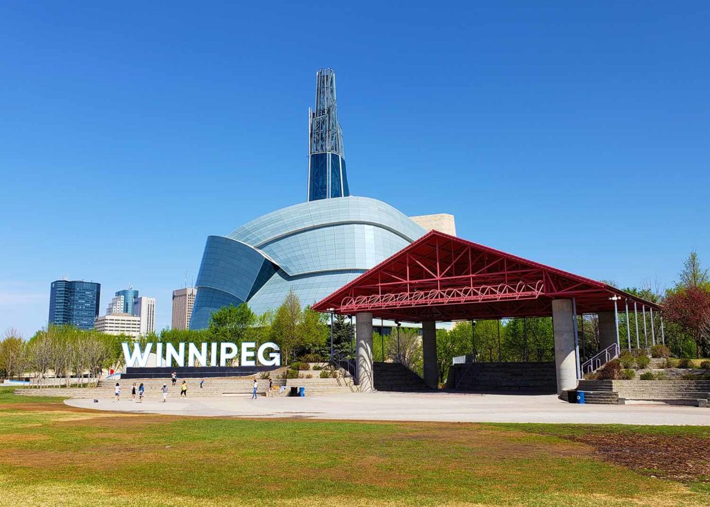 Winnipeg, Manitoba: What to do With a Weekend in Winnipeg | More at www.youfoundsarah.com