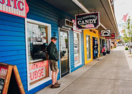 The Best Restaurants in West Yellowstone, Montana: A Gateway Town to Yellowstone National Park: More at www.youfoundsarah.com