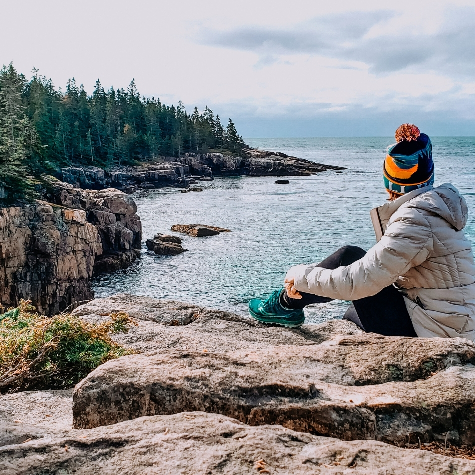 Maine Fall coastline hike acadia national park